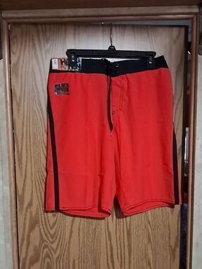 Hang Ten Red and Black Men’s Swim Trunks Size 32